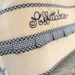 Copriaffettatrice ricamato blu piccolo