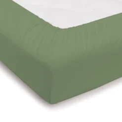 Lenzuolo sotto con angoli e elastici in raso verde salvia Matrimoniale