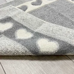 Tappeto Love grigio 60 x 120